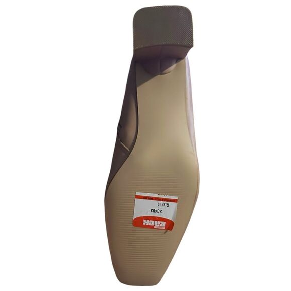 Steve Madden Size 9 Harli 15S1 cream color. NWOB. Block heel. Sock style - Picture 8 of 9